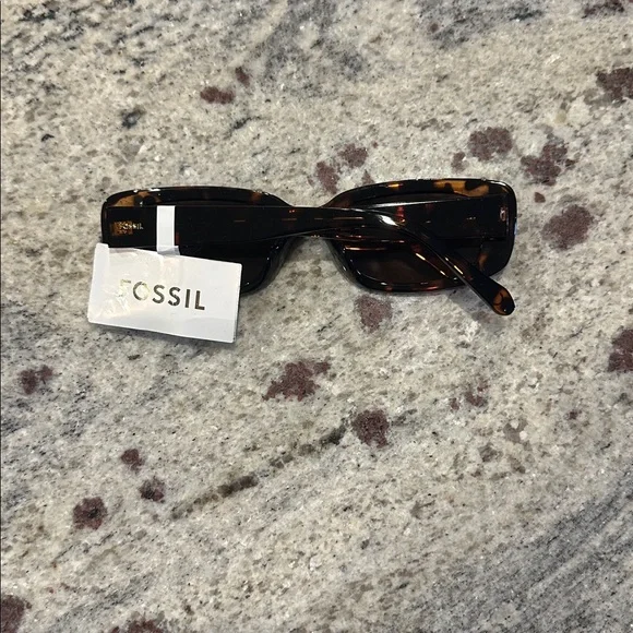 Fossil Brown Tortoise Sunglasses - Picture 4 of 4